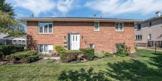 28 Mead St. - Upper Unit Gallery 1