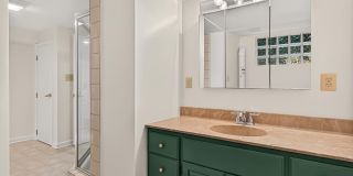 7614 WOODRIDGE Circle Gallery 36