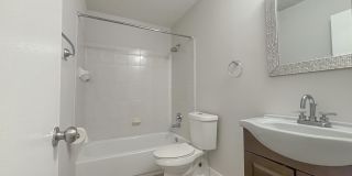 11560 NW 37th Street Gallery 9