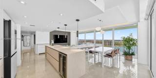 400 S Pointe Dr Gallery 7