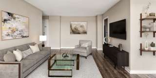 The Summit Gallery 12