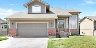 Beautifully Redone 2 Story Home! Gallery 1