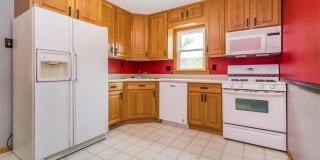 3 Bedroom/1.5 Bathroom House - Available August 1st, 2025! Gallery 24