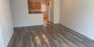 225 Hudson Ave Gallery 4