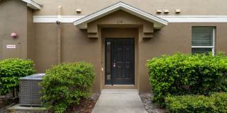Elegant condo located in St. Cloud. This 2 bedrooms 2 baths unit has a 1 car garage Elegant condo located in St. Cloud. This 2 bedrooms 2 baths unit has a 1 car garage Gallery 6