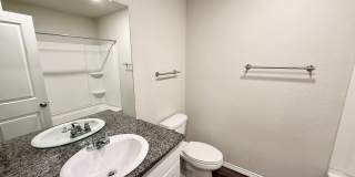 Gorgeous 3-bedroom, 2 Bathroom, Minutes from Randolph AFB Gallery 13