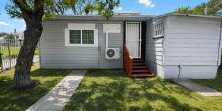 314 North Nueces - C Gallery 1