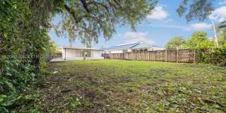 1935 SW 24th Ter Gallery 20