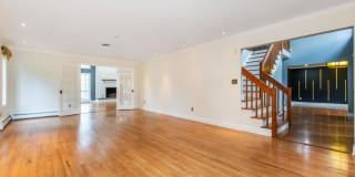 179 Woodside Ave Gallery 15