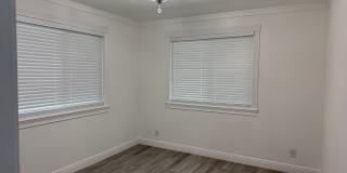 Charming 4-Bed Home with Bonus Room in Tampa! Landscaping/Utilities Included. Available Now!! Gallery 10