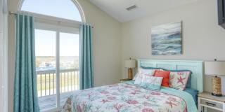 3994 Island Drive Gallery 44
