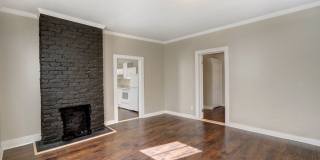 2425 Gallery 4