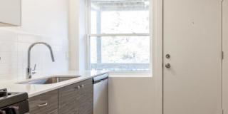 1704-12 W Glenlake Ave Gallery 2