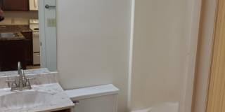 222 Easy Street Gallery 4