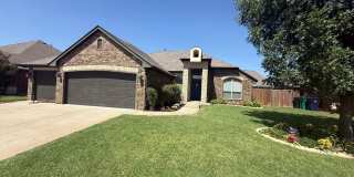 3 bed plus office, Neighborhood amenities include a neighborhood pond, Pool and playground! Gallery 1