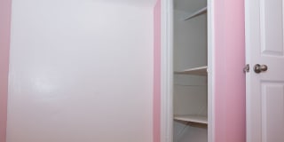 AVAILABLE JULY 1ST!! DON'T MISS this FANTASTIC home in a PRIME LOCATION! Gallery 14