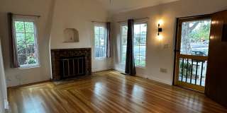 Must see to appreciate 2 Bedroom, 1 Bath Single Family House in Downtown San Jose! Gallery 3