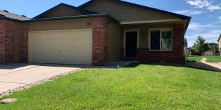 STUDENTS WELCOME! 3 Bed, 2 Bath Duplex in West Fort Collins close to Foothills Gallery 1