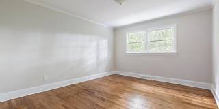 Room in 5 Bedroom House at 4600 Joyner Pl Gallery 28