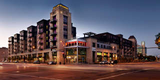 222 Hennepin Gallery 23