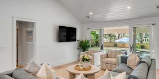 690 Pelzer Drive Gallery 19