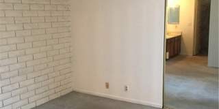 3009 Saint George Street Gallery 29