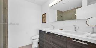 1900 SE 2nd St Gallery 24