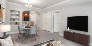 The Villagio Gallery 1