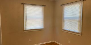 Beautiful 3 bed/2 bath On South Hill! Gallery 10