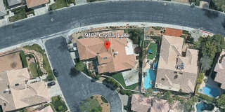 Single Story in Country Club Hills! Gallery 3