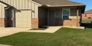 55 and up community, 2 beds 1 bath all full size appliances included right in the heart of Newcastle!! Gallery 1