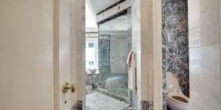 758 Roseld Avenue Gallery 35