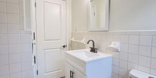 1709 Washington Boulevard Gallery 5