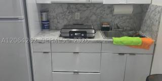 1235 SW 136th Pl Gallery 4
