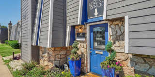 Wilshire Lofts and Townhomes Wilshire Lofts and Townhomes Gallery 1