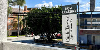 Park Tower Apartments Gallery 22