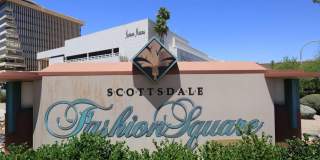 5804 N Scottsdale Road Gallery 41