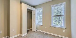 Charming Baltimore Rowhome with Exposed Brick & Private Patio Gallery 22