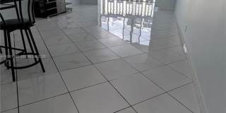 301 NE 14th Ave Gallery 3