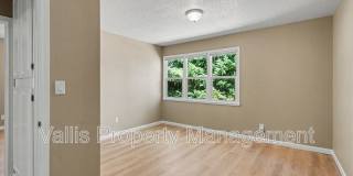 3080 Park Ave NE Gallery 23