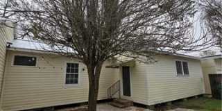 527 W 25TH Avenue Gallery 1