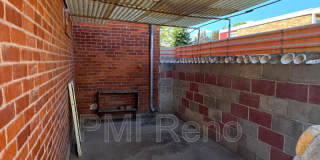 422 1/2 St Lawrence Gallery 15