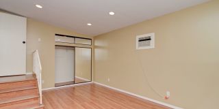 3-Bed Signal Hill House for Lease Gallery 10