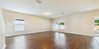 4-Bedroom Home with Spacious Layout in Ayersworth Glen – Wimauma, FL Gallery 5