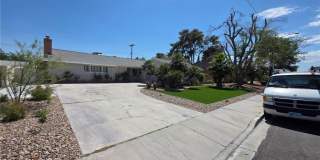 2725 Colanthe Avenue Gallery 1