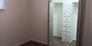 Charming 2-bedroom, 1-bathroom! Showings available! Charming 2-bedroom, 1-bathroom! Showings available! Gallery 8
