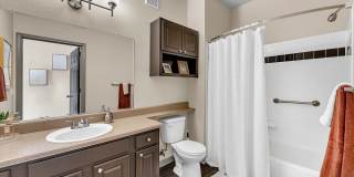 The Landing Fayetteville - Student Housing Gallery 22