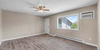 FOR RENT! Beautifully Remodeled 2 Bed/1 Bath Unit – Don’t Miss Out! Gallery 4
