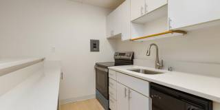 Seasons Apartments Gallery 40