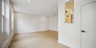 1329 CONNECTICUT Avenue NW Gallery 12